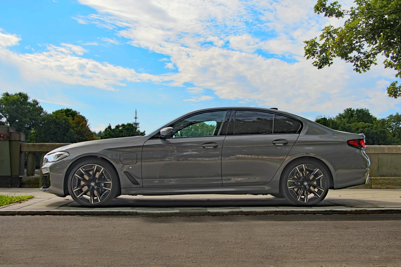 BMW 530e