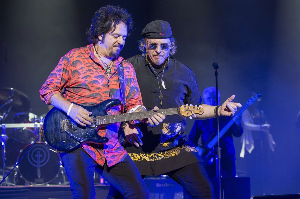 "Stary" skład Toto reprezentują Steve Lukather i Joseph Williams