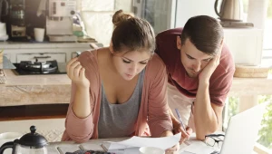 We wrześniu przeciętna rodzina wydawała na utrzymanie "dachu nad głową" o prawie 54 złote więcej niż przed rokiem