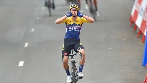 Primoż Roglicz triumfuje