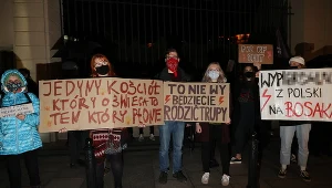 Protest przed warszawską kurią