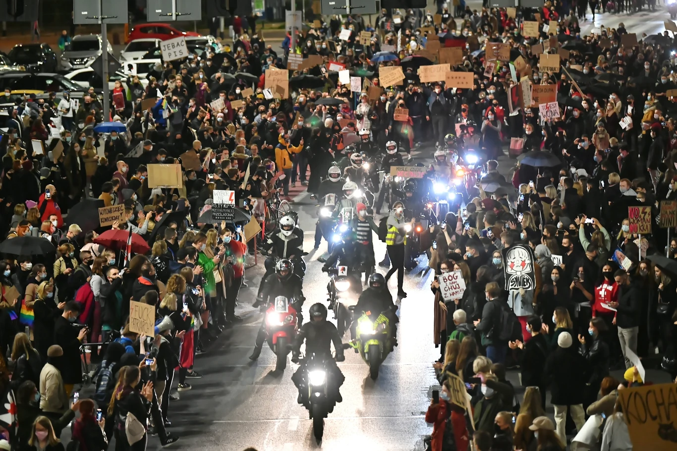 Uczestnicy protestu blokują ulice Wrocławia