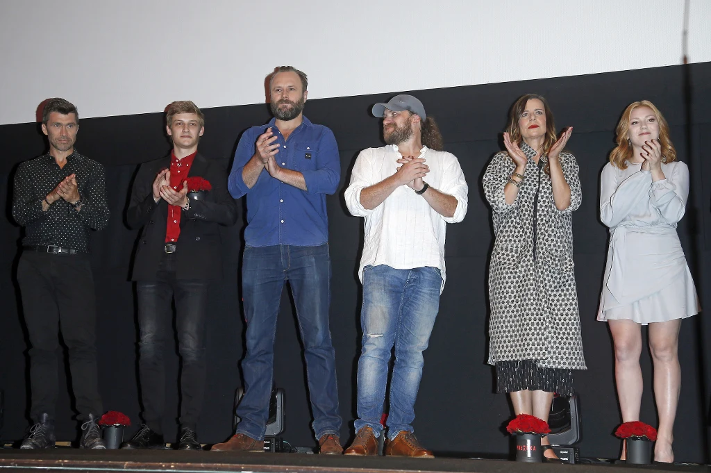 Marianna Kowalewska z obsadą "Pułapki" Marianna Kowalewska z obsadą "Pułapki"