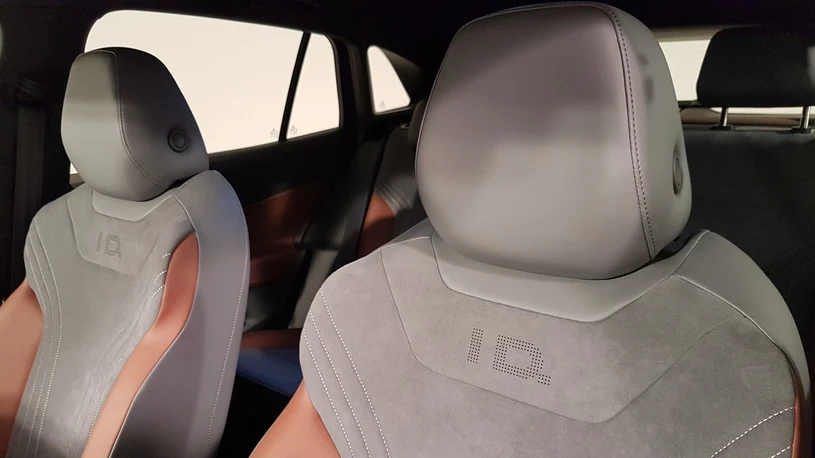 Volkswagen ID.4 1st