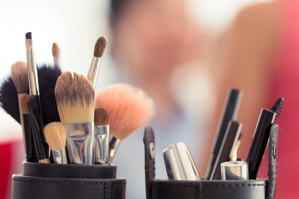 Jak zrobić perfekcyjny makijaż pop-art? 