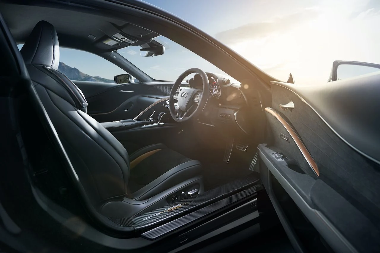 Lexus LC Aviation