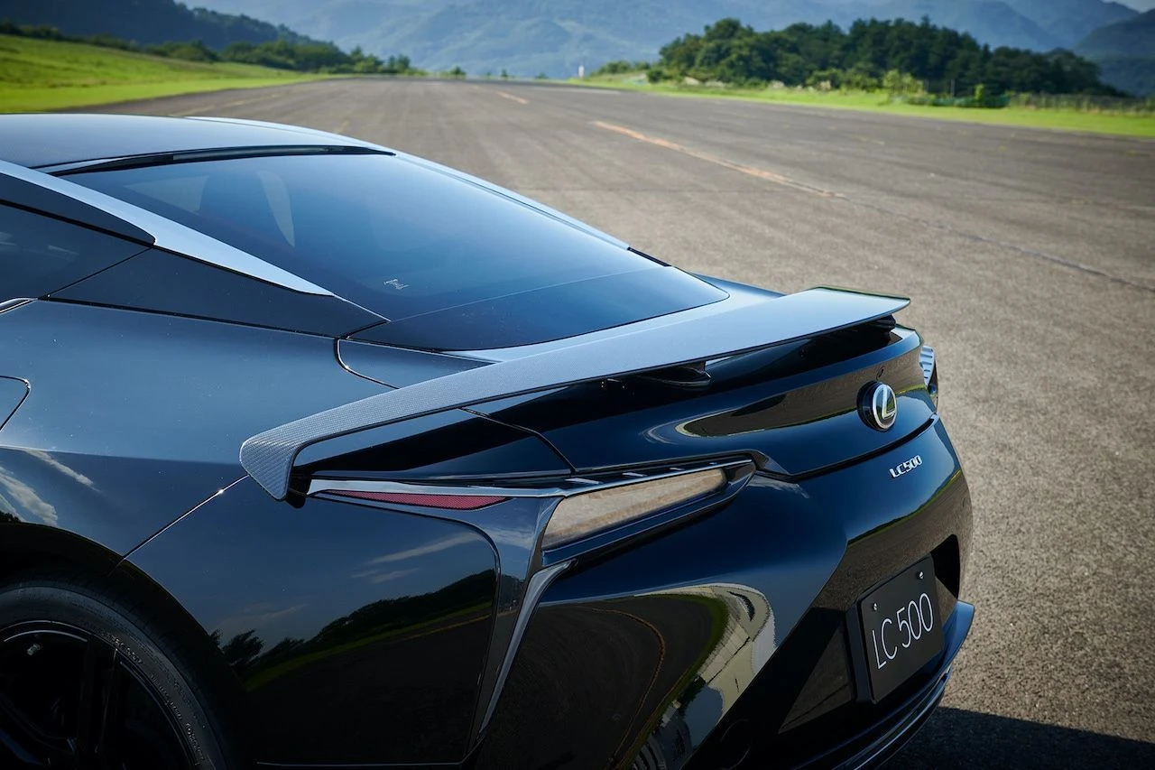 Lexus LC Aviation