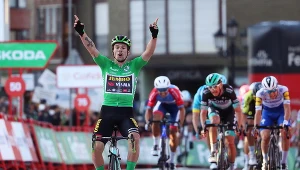 Primoż Roglicz (na pierwszym planie)