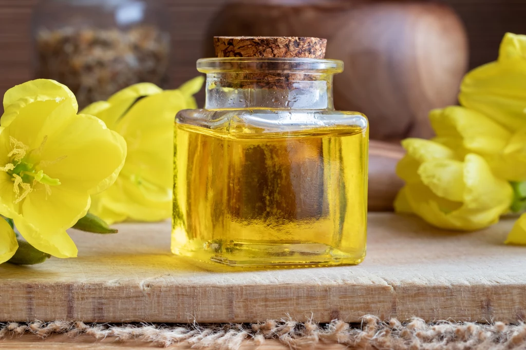 Olej z wiesiołka pomoże w leczeniu trądziku 
