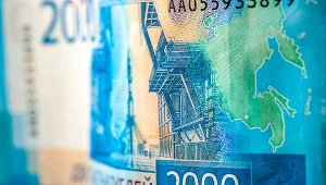 Rubel traci na wartości