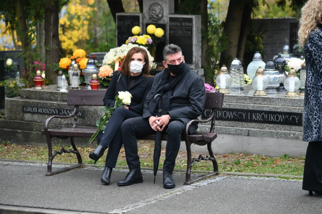 Artur Dziurman na pogrzebie Dariusza Gnatowskiego Artur Dziurman na pogrzebie Dariusza Gnatowskiego