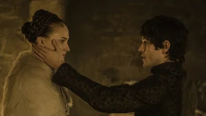 Sophie Turner i Iwan Rheon w pamiętnej scenie w serialu "Gra o tron"