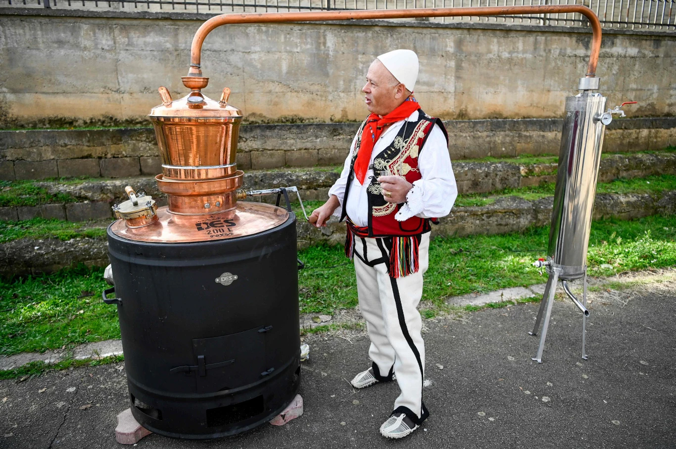 Festiwal raki w albańskiej wiosce Zym.