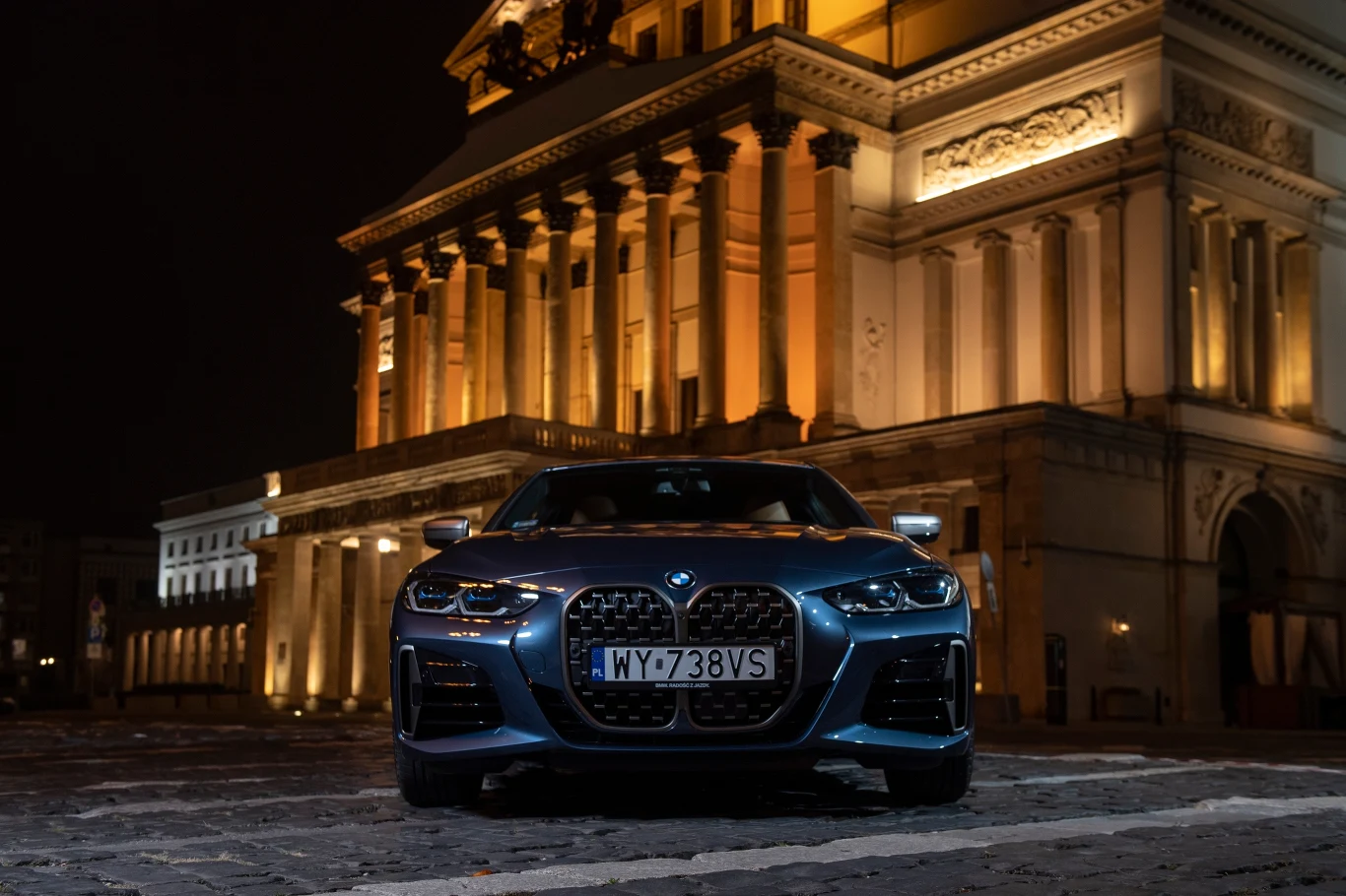 BMW M440i coupe
