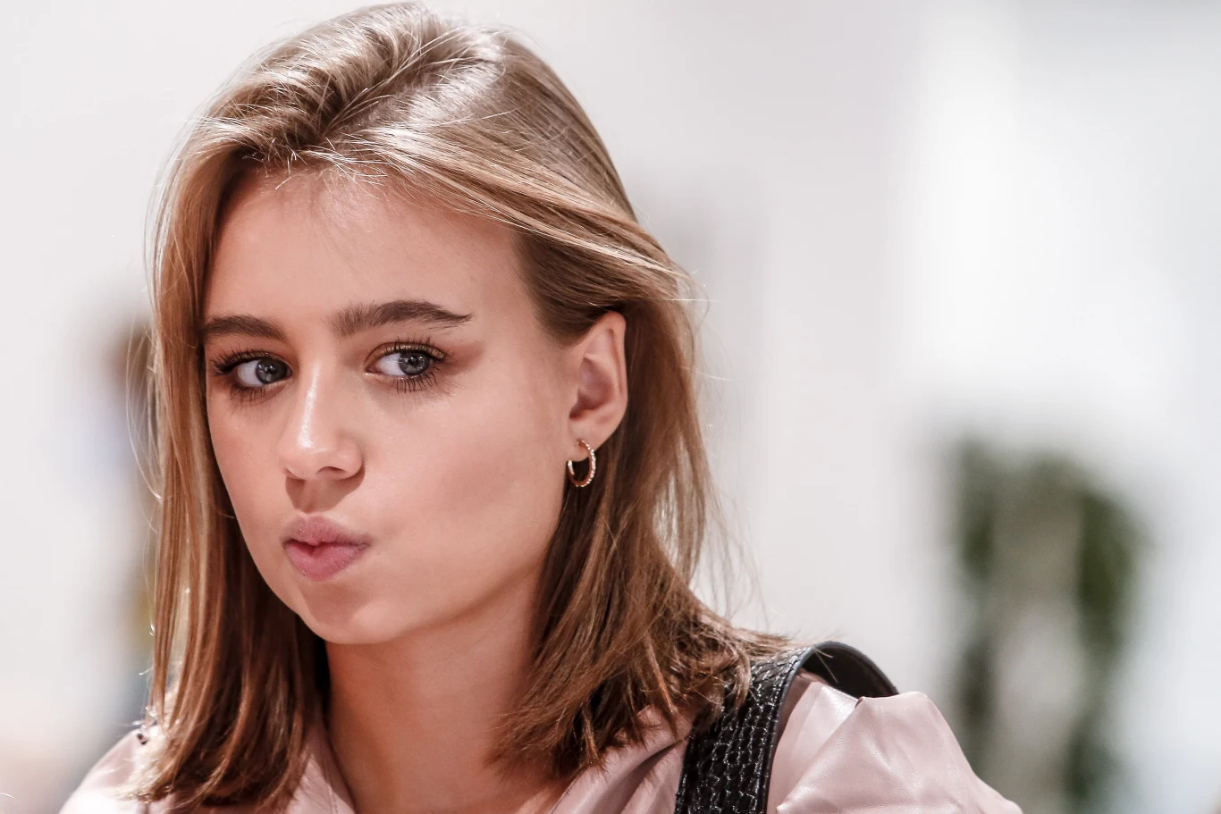 Oliwia Bieniuk skończyła niedawno 18 lat Oliwia Bieniuk skończyła niedawno 18 lat