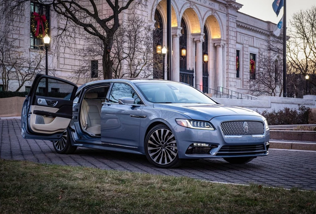 Lincoln Continental 