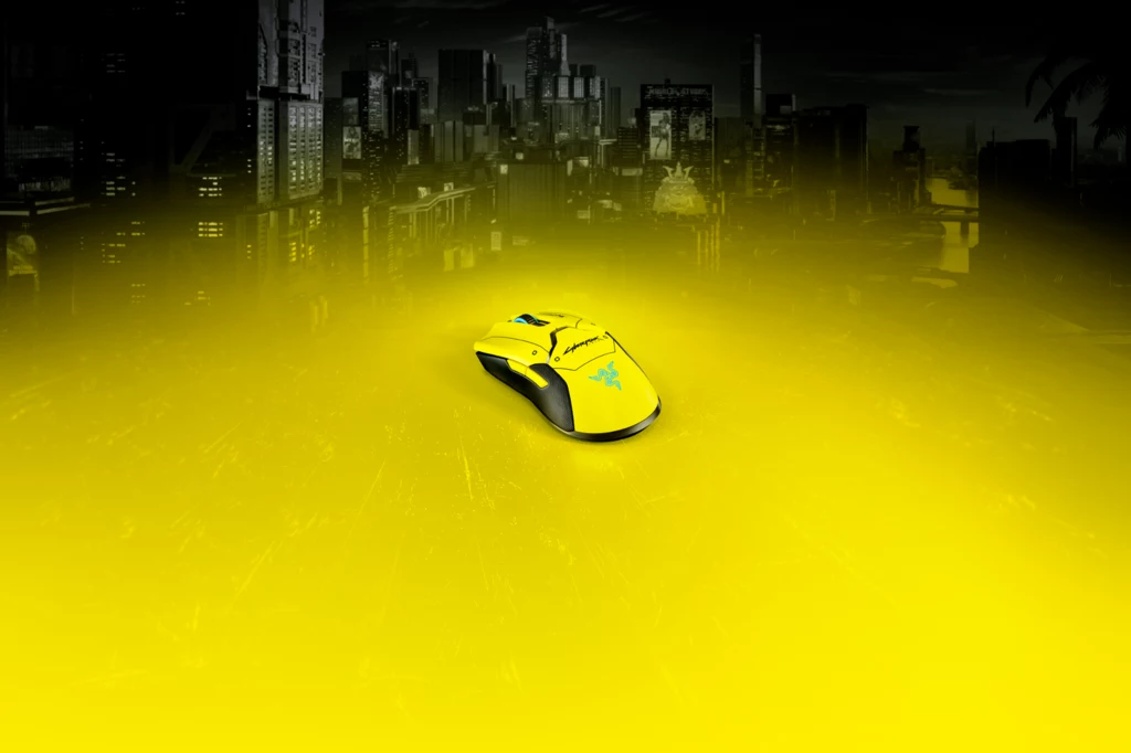 Aby zbudować najlepszą stację bojową Cyberpunk 2077, możesz spersonalizować swój zestaw jeszcze bardziej dzięki podkładkom pod myszki Razer Gigantus V2 lub etui na telefon Razer Arctech Pro. Projekty inspirowane Cyberpunk 2077 są teraz dostępne w Razer Customs.