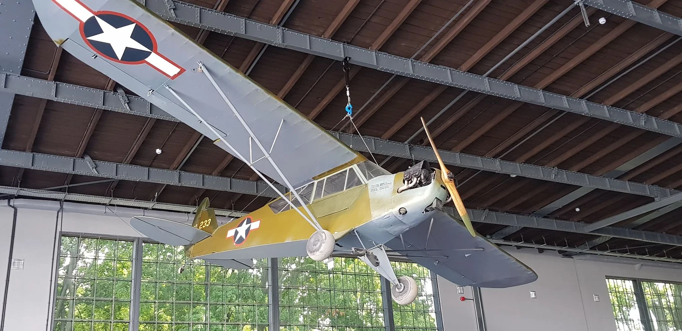 Odnowione eksponaty w wyremontowanym hangarze. Koszt prac wyniósł ponad 13 mln. zł. W 90 proc. zostały sfinansowane przez Unię Europejską