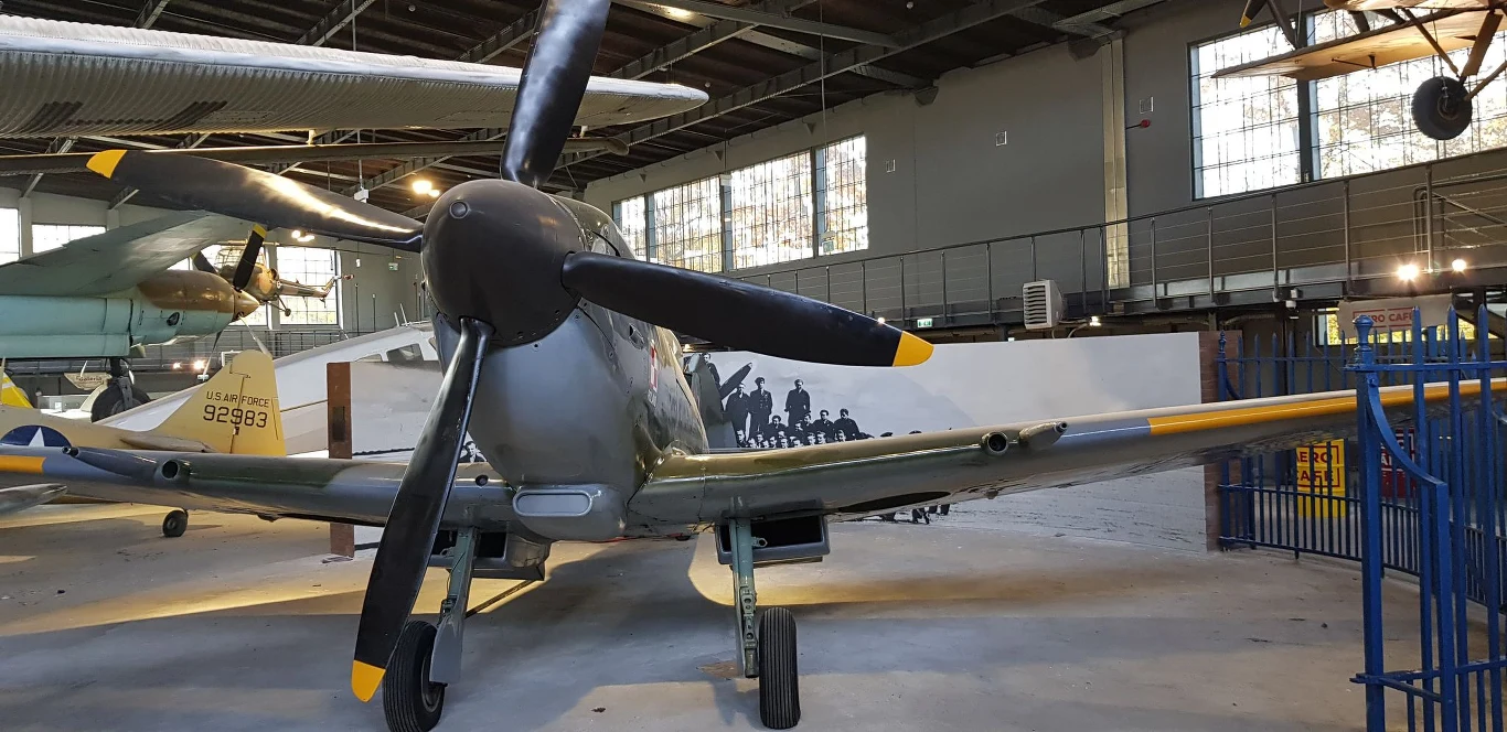 Odnowione eksponaty w wyremontowanym hangarze. Koszt prac wyniósł ponad 13 mln. zł. W 90 proc. zostały sfinansowane przez Unię Europejską