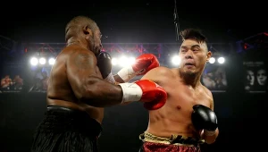 Zhang Zhilei (z prawej)