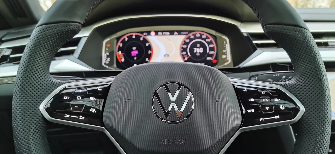 Volkswagen Arteon 2.0 TSI R-Line