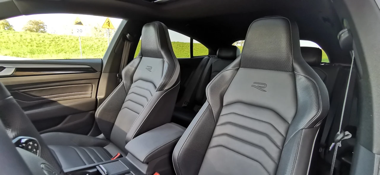 Volkswagen Arteon 2.0 TSI R-Line