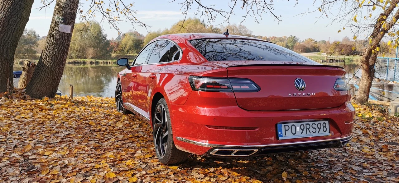 Volkswagen Arteon 2.0 TSI R-Line