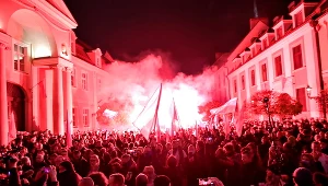 Marsz zorganizowany przez środowiska narodowe z okazji Narodowego Święta Niepodległości we Wrocławiu