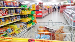 Związki zawodowe w Biedronce domagają się 1,5 tys. zł podwyżki dla pracowników