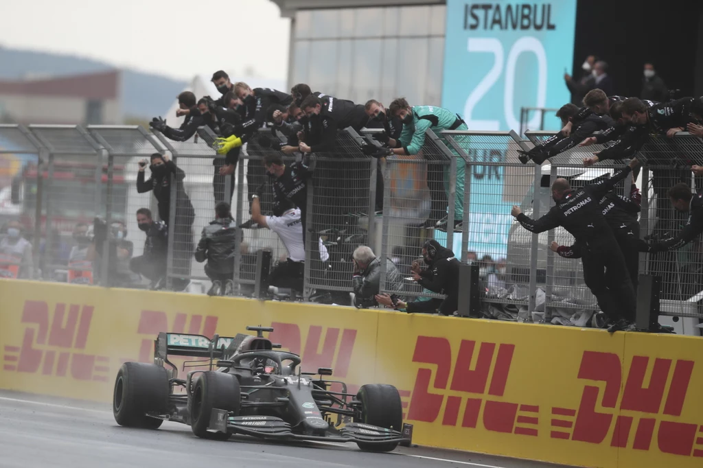 Lewis Hamilton Lewis Hamilton