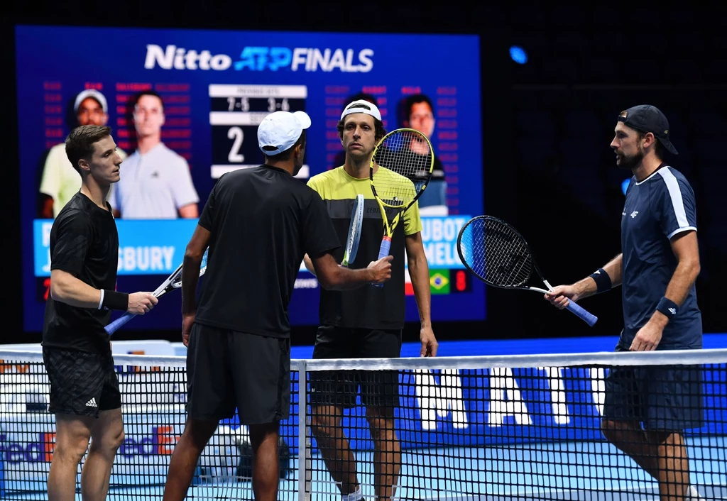 Łukasz Kubot i Marcelo Melo po meczu z Rayeevem Ramem i Joe Salisburym w ATP Finals w Londynie Łukasz Kubot i Marcelo Melo po meczu z Rayeevem Ramem i Joe Salisburym w ATP Finals w Londynie