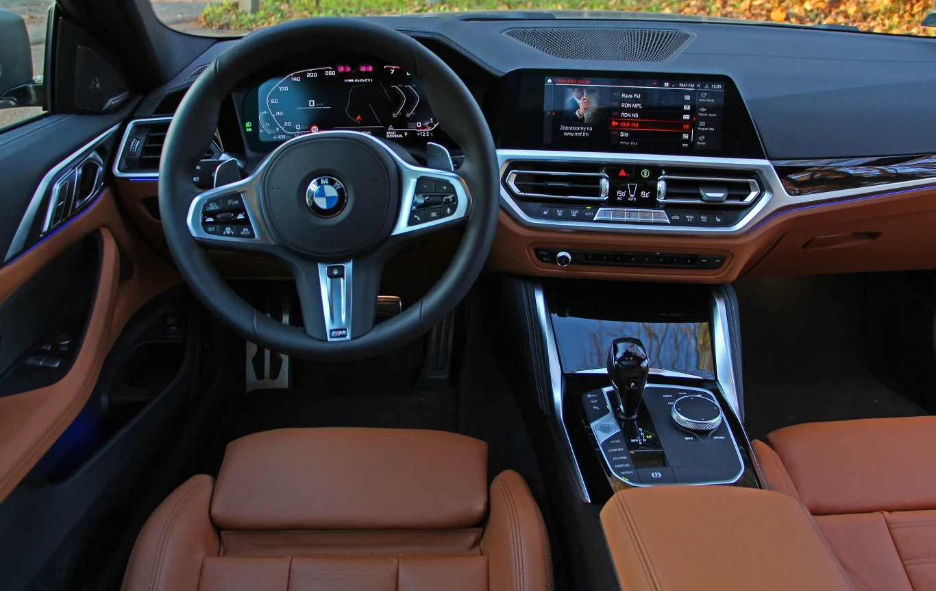 BMW M440i xDrive