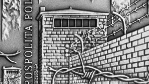 Moneta Kolekcjonerska NBP: Ofiarom obozu KL Warschau, 10 zł, detal awersu