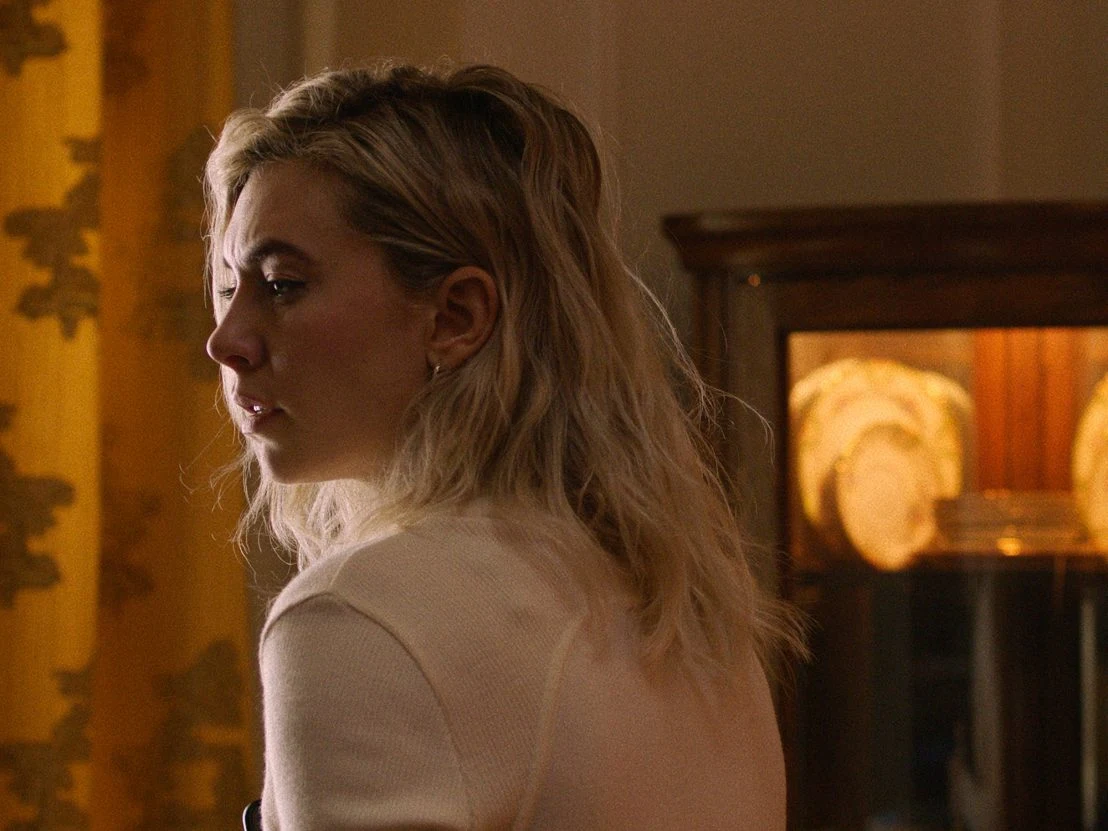 Vanessa Kirby w scenie z filmu "Cząstki kobiety"