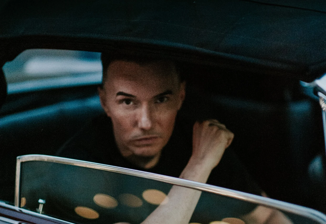 "Maciek, k***! Coś ty tu napisał? W moim domu nie godajom po ślonsku! Byłem wściekły" - opowiada o filmie biograficznym "Jesteś Bogiem" Rahim "Maciek, k***! Coś ty tu napisał? W moim domu nie godajom po ślonsku! Byłem wściekły" - opowiada o filmie biograficznym "Jesteś Bogiem" Rahim