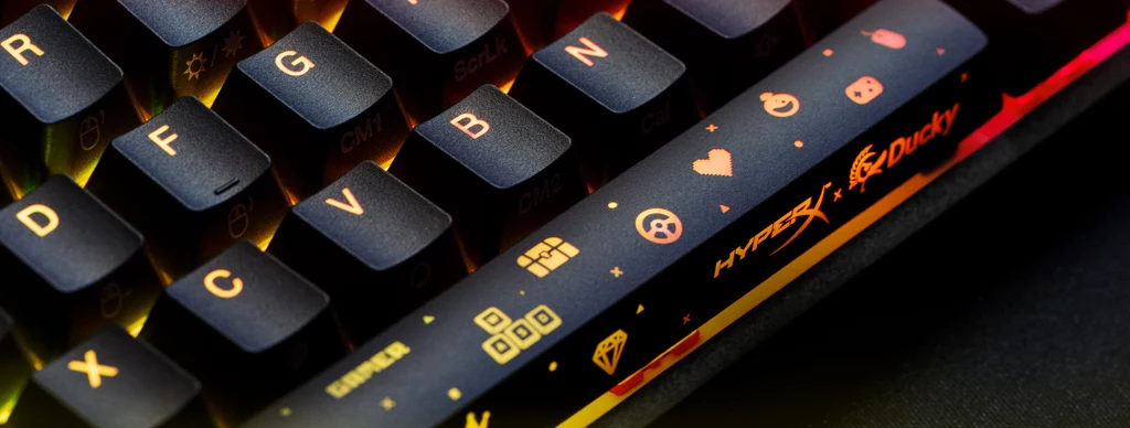„Celem naszego połączenia sił jest tworzenie solidnych i niezawodnych mechanicznych klawiatur gamingowych, takich jak HyperX x Ducky One 2 Mini. Bardzo cieszy nas, że możemy zaoferować ten model użytkownikom” - powiedział Erik Hsieh, Senior Marketing Executive w DuckyChannel International Co. „Celem naszego połączenia sił jest tworzenie solidnych i niezawodnych mechanicznych klawiatur gamingowych, takich jak HyperX x Ducky One 2 Mini. Bardzo cieszy nas, że możemy zaoferować ten model użytkownikom” - powiedział Erik Hsieh, Senior Marketing Executive w DuckyChannel International Co.