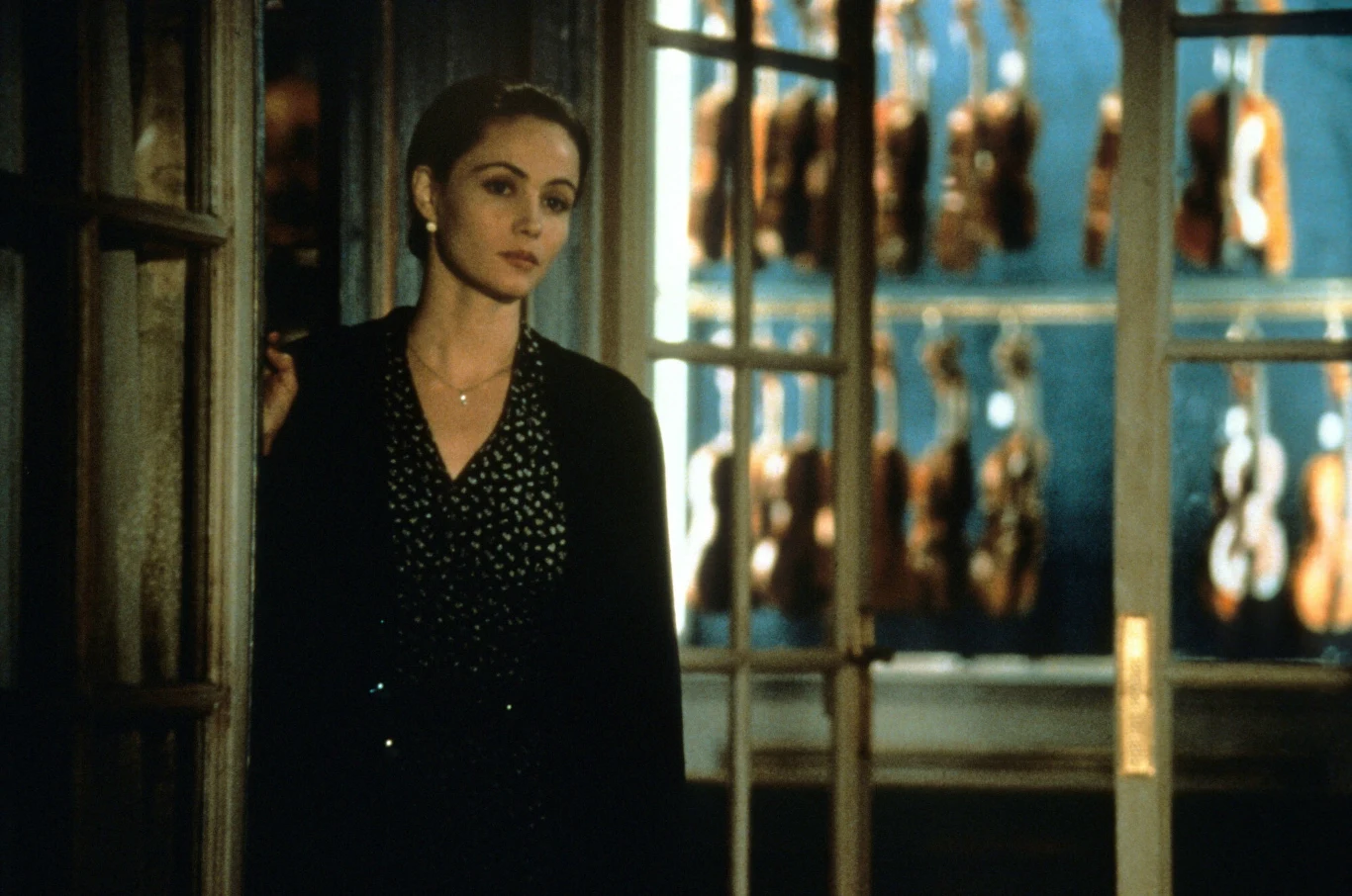 W końcu przyszedł czas na pierwszoplanowe występy w karierze francuskiej aktorki. Kreacje w filmach "Les Enfants du désordre" (1989) i "Piękna złośnica" (1991) przyniosły Béart uznanie i kolejne nominacje do Cezara, tym razem za główną rolę żeńską. Szczególnie głośno było o tym drugim tytule, gdzie zachwycała ponętnym nagim ciałem u boku Michela Piccoliego.

Podobne sukcesy gwiazda święciła również za sprawą filmów "Serce jak lód" (1992) oraz "Nelly i pan Arnaud" (1995). Na jej konto trafiły kolejne nominacje do Cezarów, a za rolę w pierwszym z filmów otrzymała również od Włoskiej Akademii Filmowej nagrodę David di Donatello dla najlepszej aktorki zagranicznej.