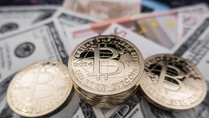 Kryptowaluty. Paniczna przecena bitcoina, a potem wzrosty