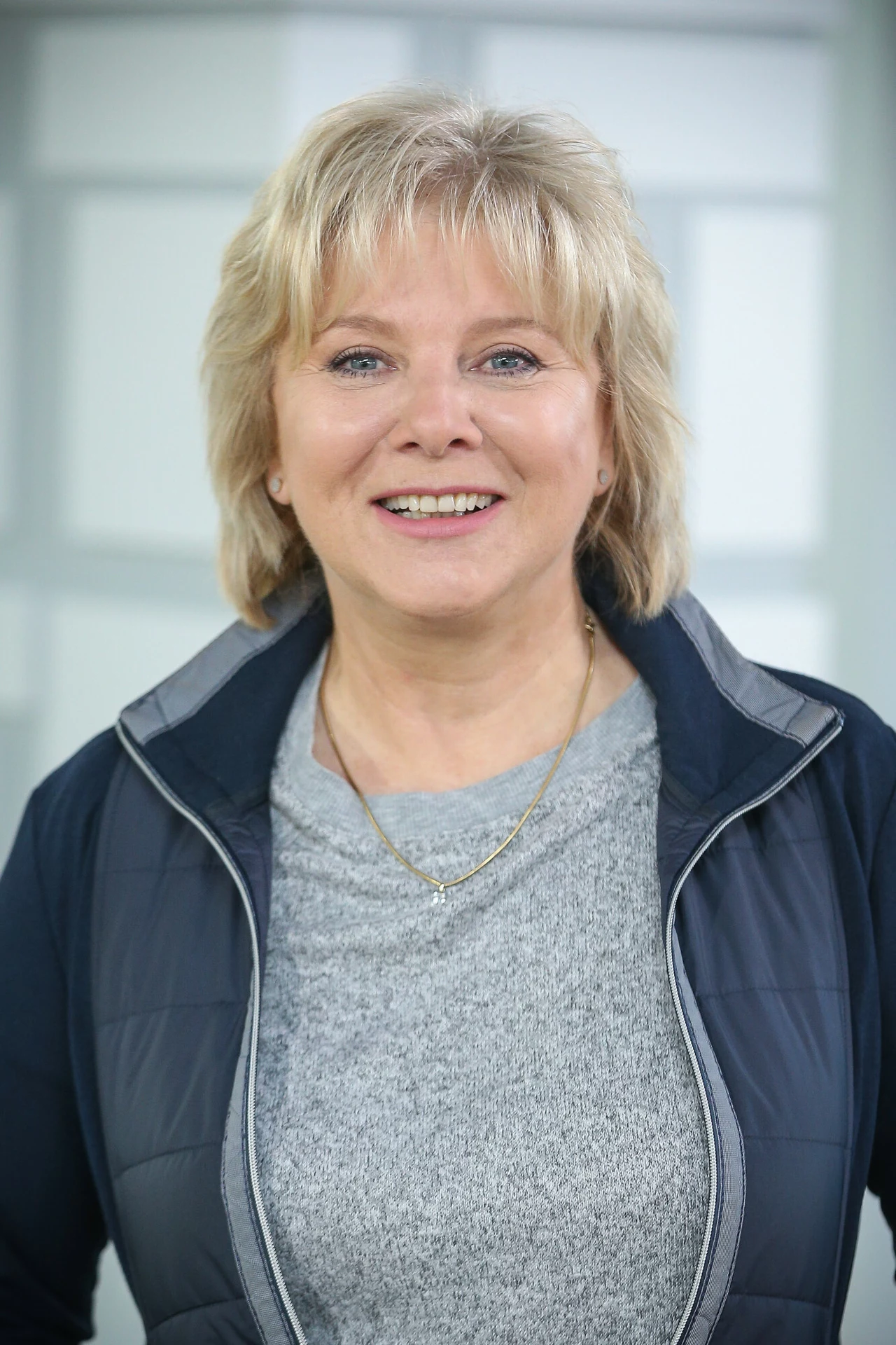 Dziś Dorota Kamińska ma 65 lat, ale nadal jest bardzo piękną i pełną wdzięku kobietą o subtelnej urodzie. Dziś Dorota Kamińska ma 65 lat, ale nadal jest bardzo piękną i pełną wdzięku kobietą o subtelnej urodzie.