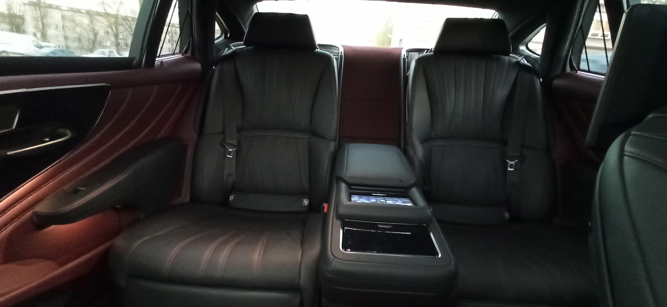 Lexus LS 500h