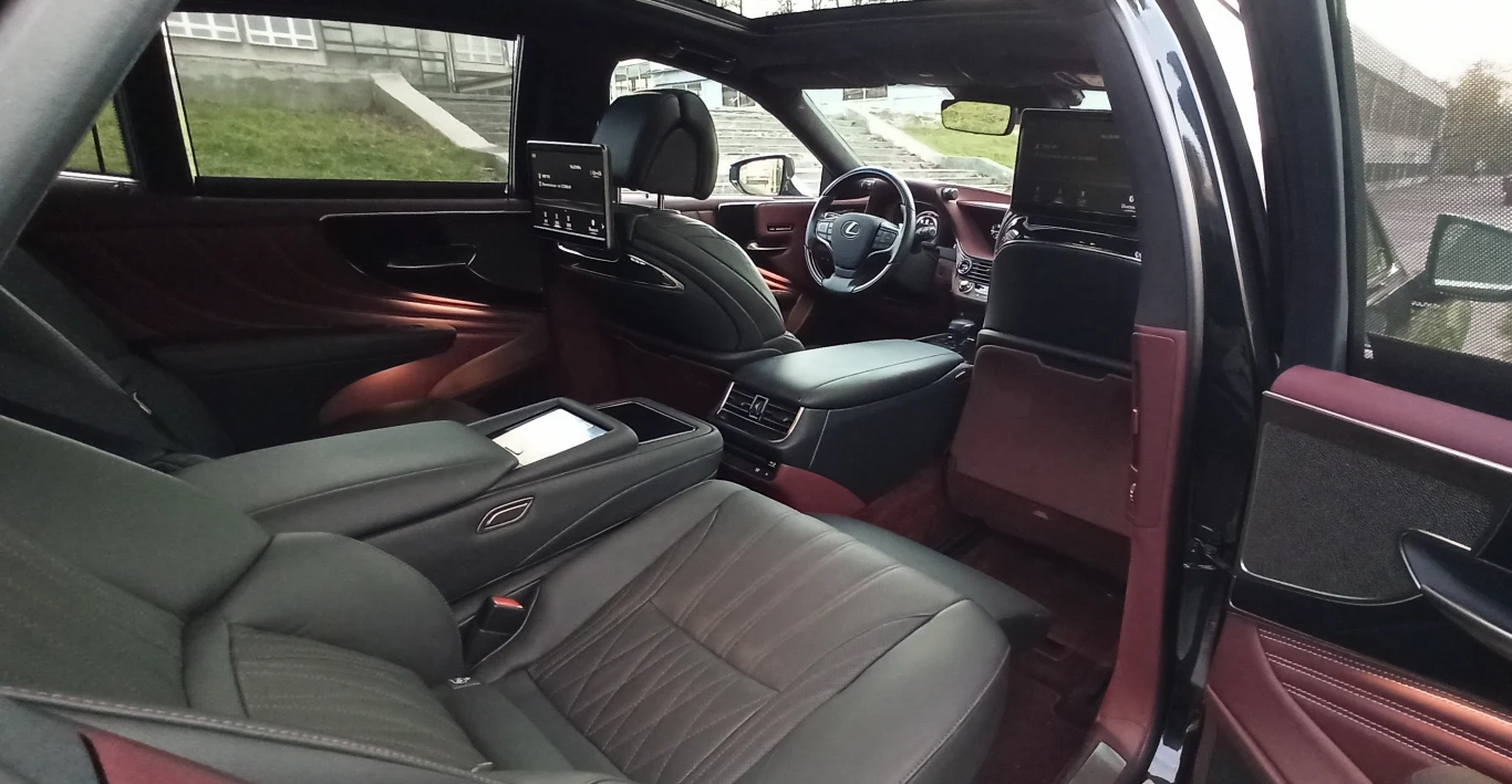 Lexus LS 500h