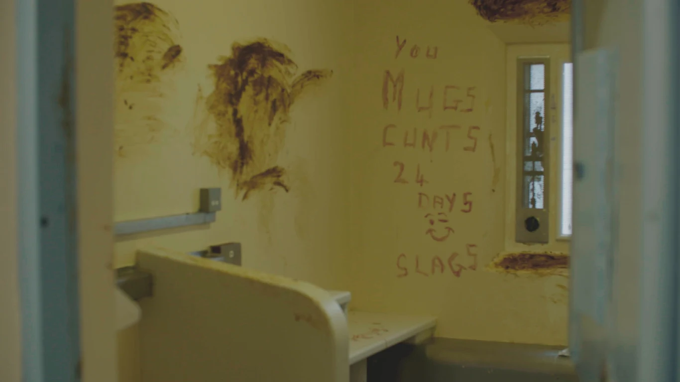 Na kłopoty ze zdrowiem psychicznym skarży się połowa więźniów. Myśli samobójcze, zaburzenia osobowości, depresja, stany lękowe i psychozy to często niezdiagnozowane problemy odsiadujących wyroki oraz tych, którzy... opuszczają więzienne mury.