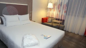 Pokój hotelowy, zdjęcie ilustracyjne