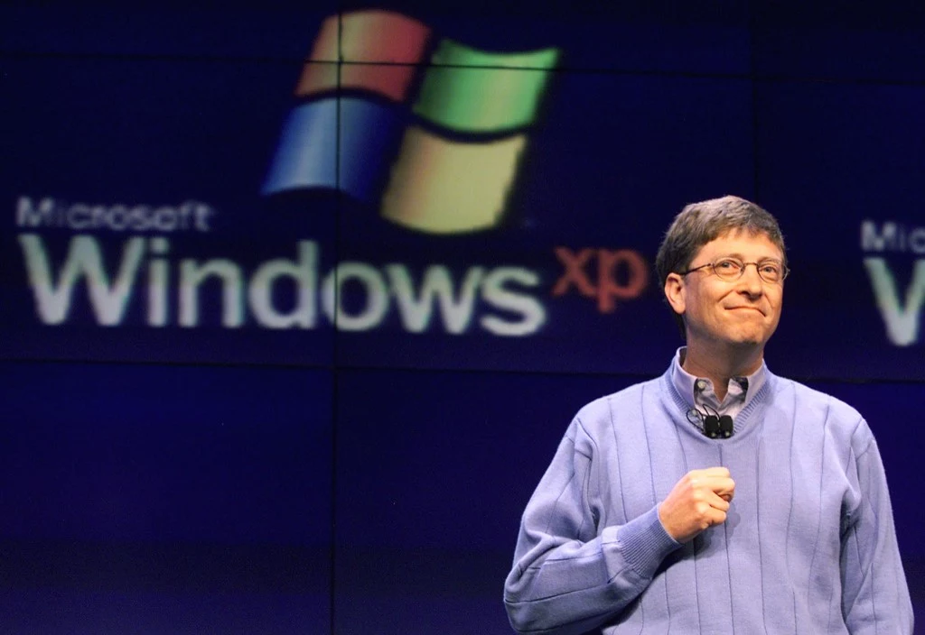 Bill Gates na premierze Windowsa XP