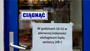 Mężczyzna zasłabł w sklepie spożywczym. Nie udało się go uratować. Był chory na COVID-19