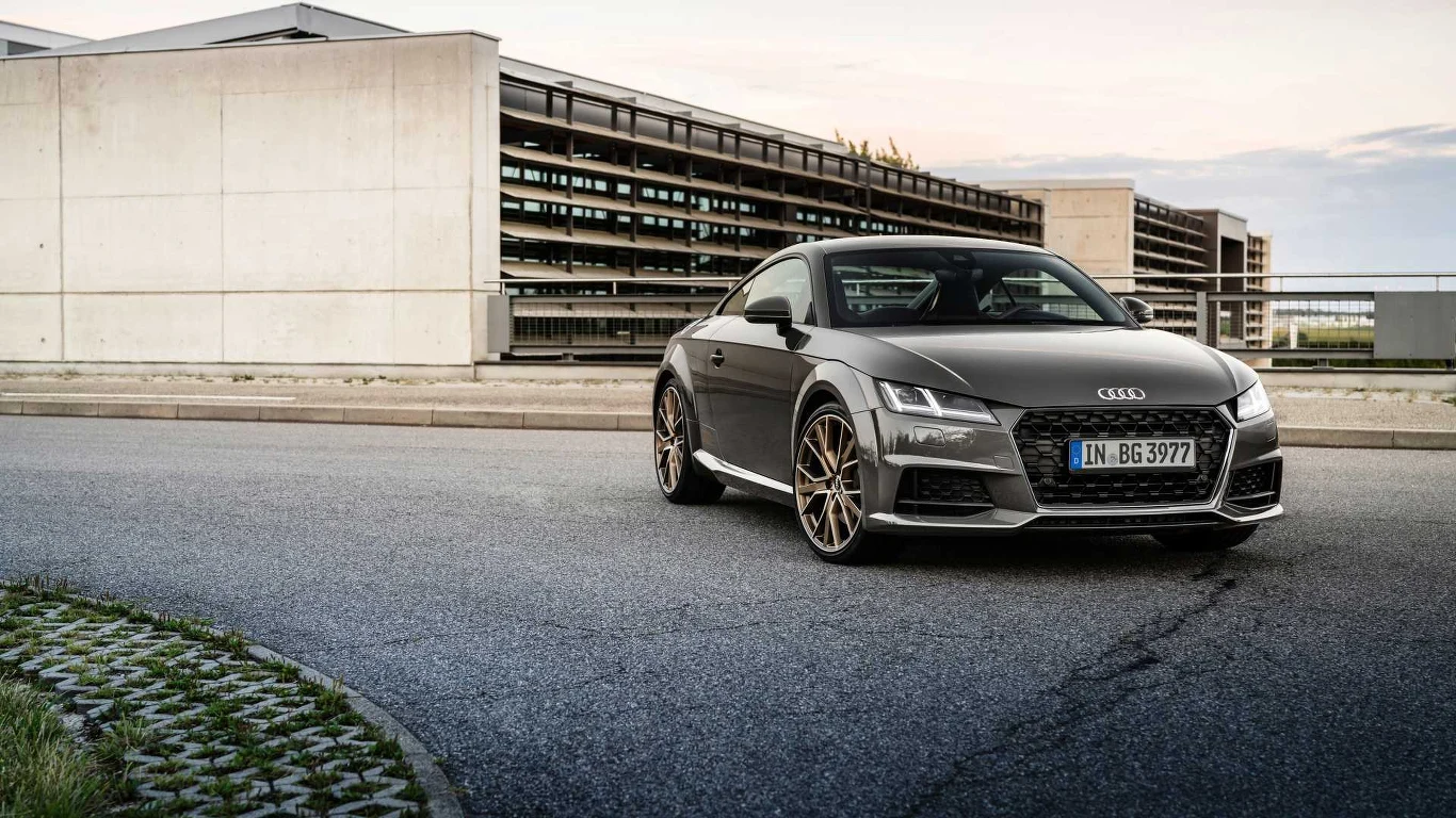 Audi TT bronze selection