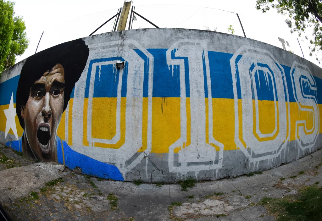 Mural poświęcony Maradonie w okolicach stadionu Boca Juniors Mural poświęcony Maradonie w okolicach stadionu Boca Juniors