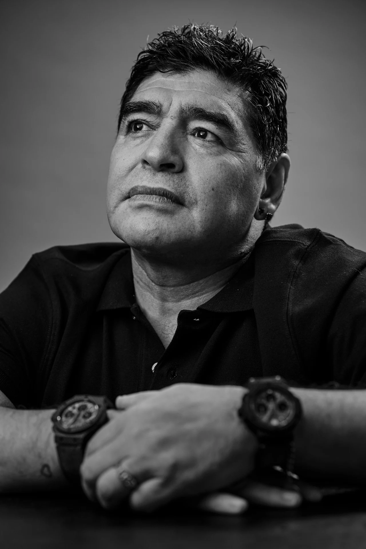 Diego Armando Maradona nie żyje. Świat futbolu pogrążył się w żałobie Diego Armando Maradona nie żyje. Świat futbolu pogrążył się w żałobie