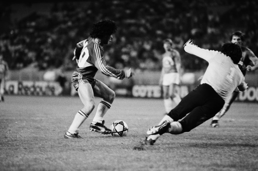 Diego Maradona w barwach Boca Juniors Diego Maradona w barwach Boca Juniors