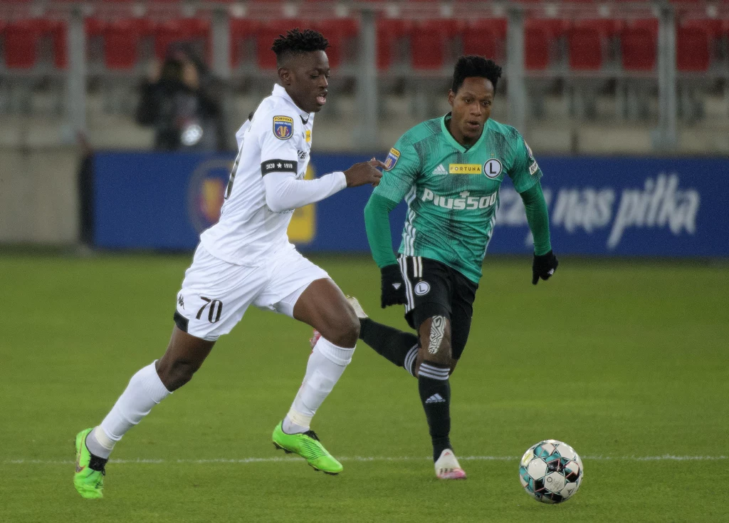 Joel Valencia (w zielonej koszulce) i Merveille Fundambu Joel Valencia (w zielonej koszulce) i Merveille Fundambu